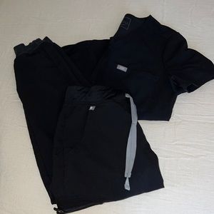 figs black jogger set